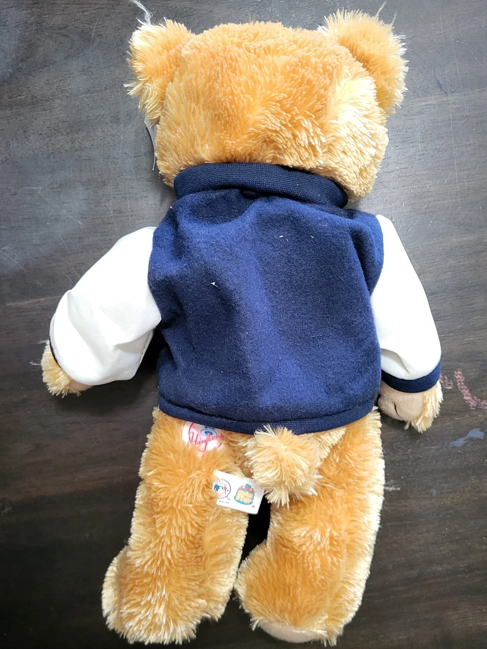 *NEW* New York Yankee Baseball Couch W/ Jacket Plush Bear w/Tags & Team Button